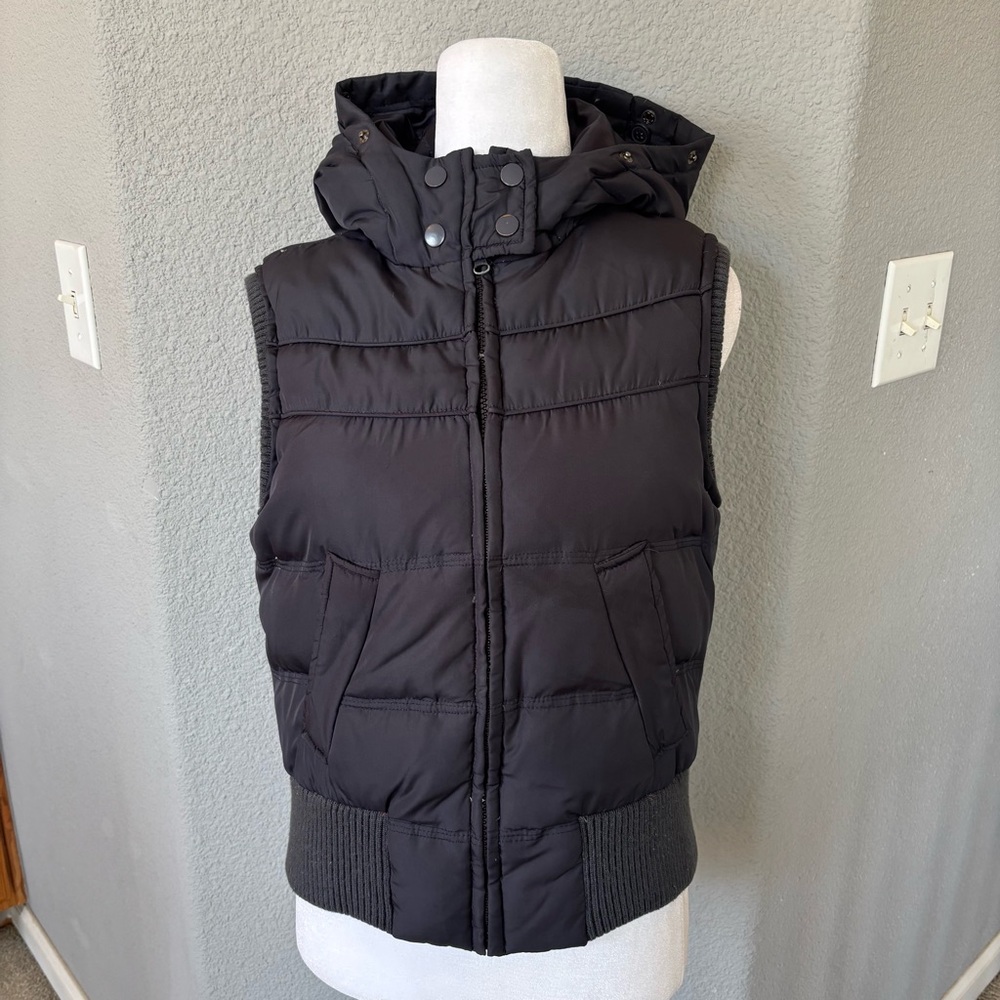 Aeropostale Charcoal Quilted Vest